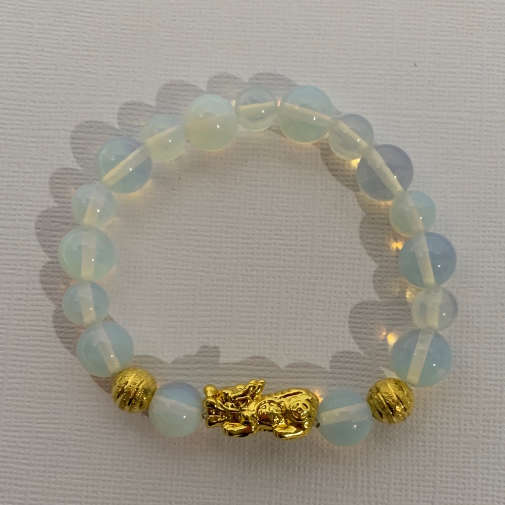 HANDMADE Moonstone opalescence with 24K Gold Plated Pixiu with box. Perfect gift